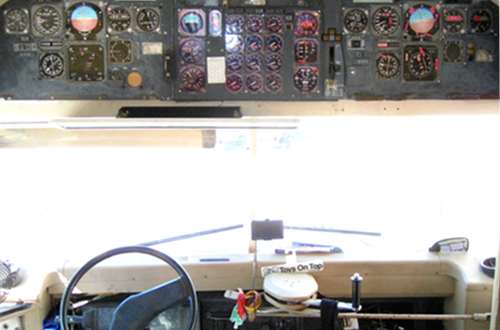 TEAM FLY RAGBRAI Bus